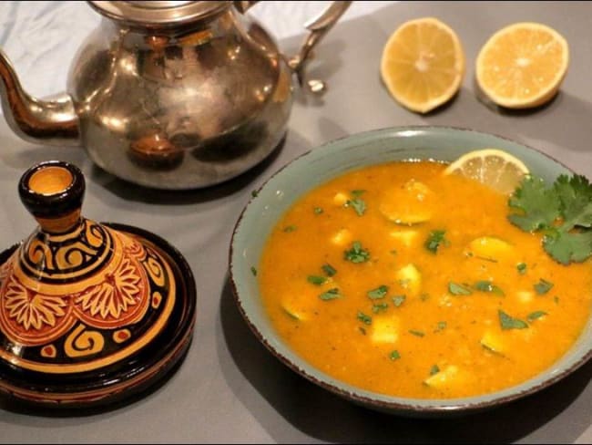 Harira - soupe de pois chiches marocaine