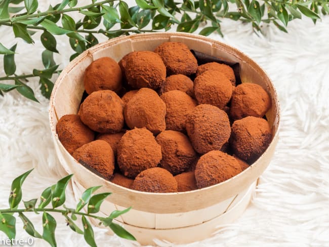 Truffes à la crème de châtaignes, au chocolat et au rhum