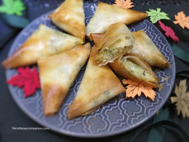 Samoussas ou bricks de pommes de terre aux œufs