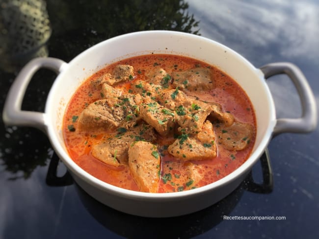 Sauté de porc au curry rouge cuisiné au Cookeo