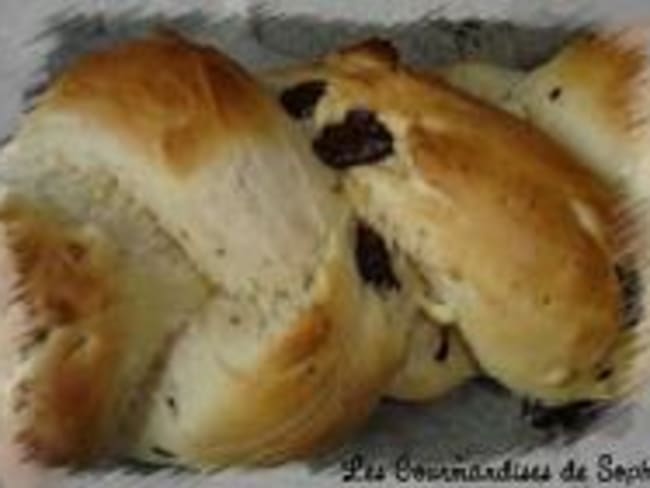 Brioche Tressée aux Pépites de Chocolat Noir et Blanc