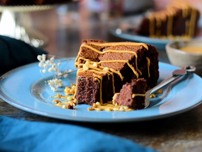 Gateau fondant au beurre de cacahuète et chocolat