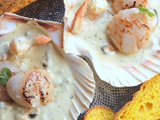 Coquilles de noix de st jacques crème au citron pour un réveillon festif