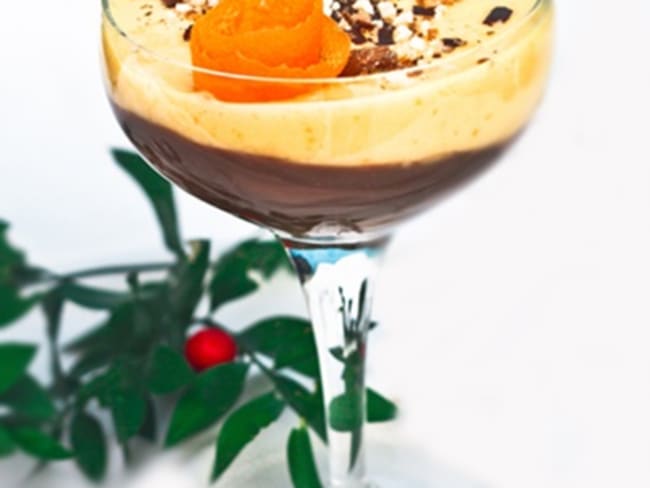 Verrines de mousse au chocolat et orange et zestes