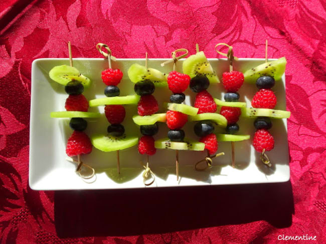 Brochettes de fruits