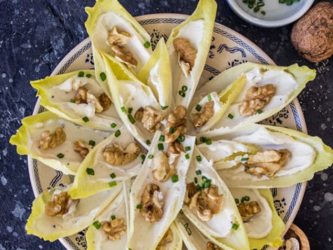 Endives au fromage frais et aux noix vegan