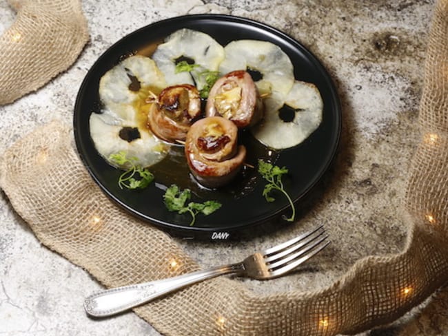 Roulés de canard au foie gras et caramel de pomme