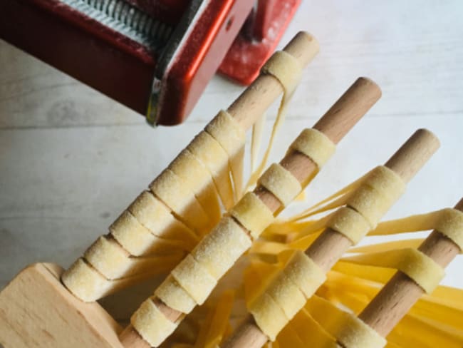 Tagliatelles fraîches aux trois poissons