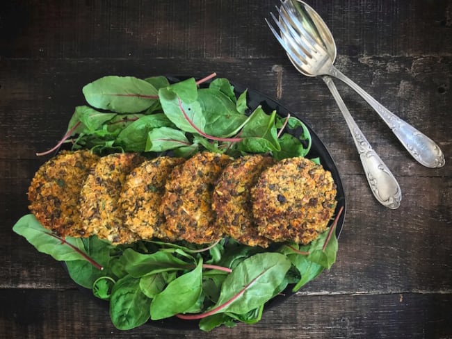 Galettes vegan de choucroute, lentilles et légumes