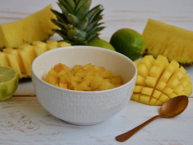 Compotée de mangue et ananas au citron vert