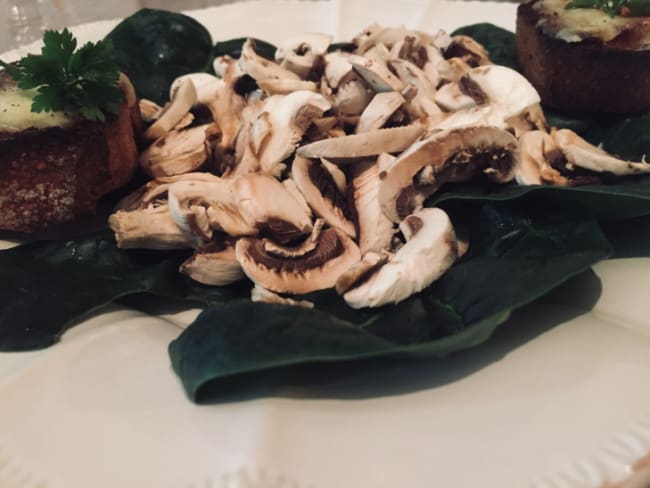 Salade d’hiver épinards et champignons