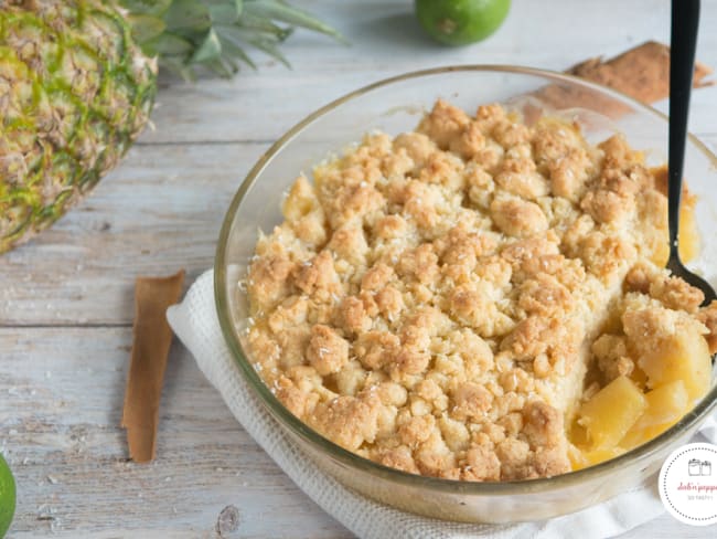 Crumble ananas noix de coco