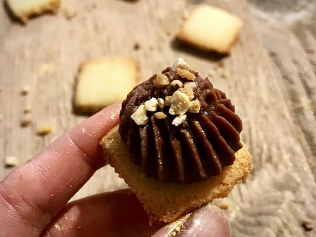 Tartelettes ganache chocolat au lait, fruits de la passion