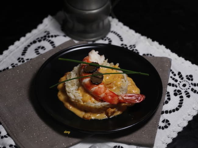 Riz complet façon risotto gambas et sauce tomate truffée