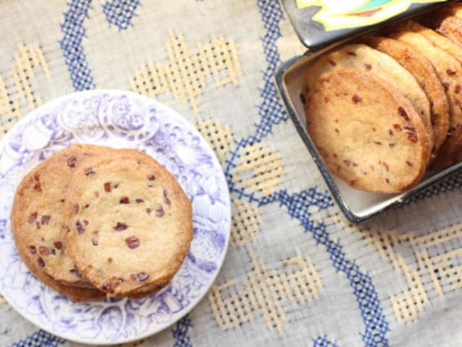 Biscuits au blé noir et au grué de cacao