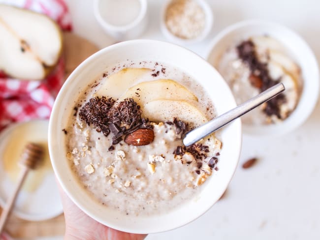 Porridge poires et chocolat facile