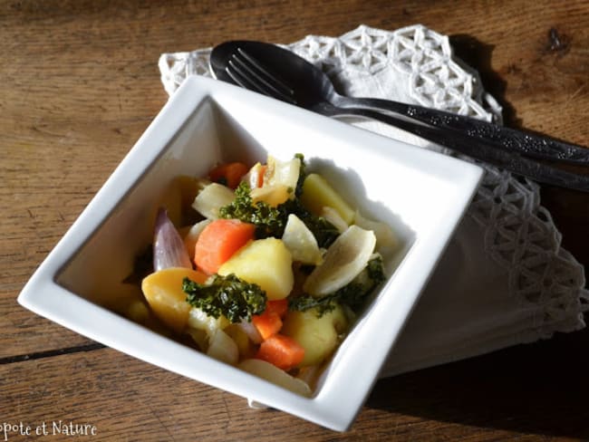 Poêlée d'endives, navets,carottes et chou kale