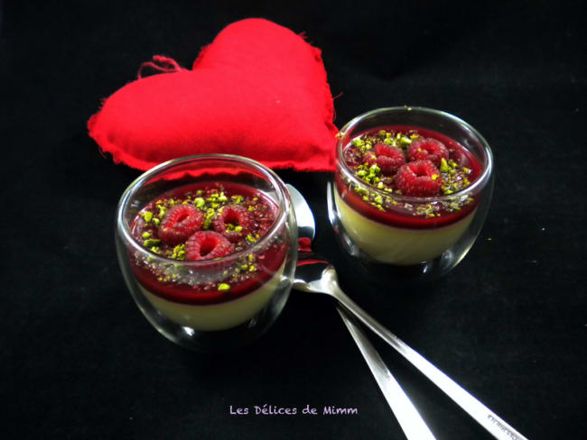 Panna cotta pistaches et framboises