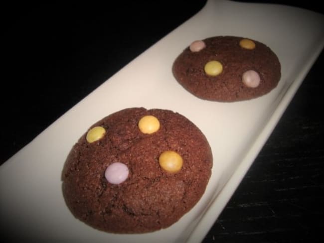 Cookies au chocolat noir et aux smarties