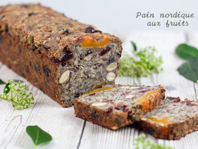 Pain nordique aux graines et aux fruits secs