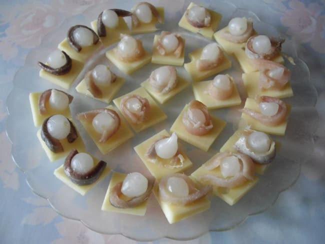 Canapés à l'Oignon et Hareng