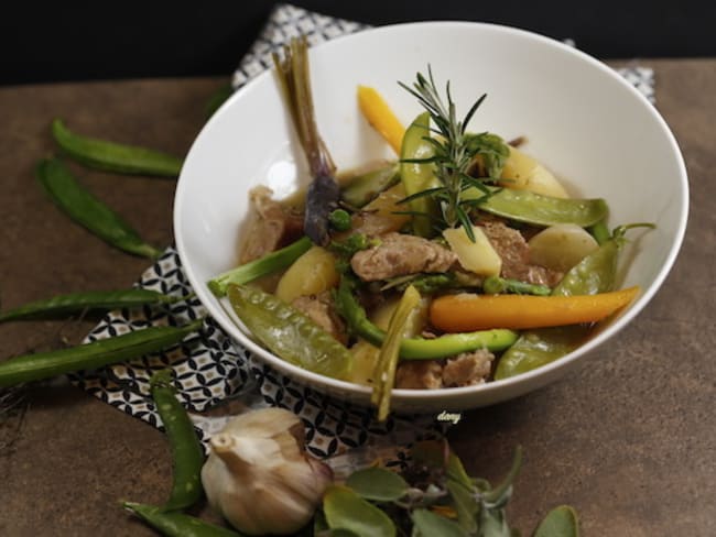 Navarin de veau et légumes de printemps