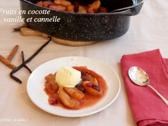 Cocotte de pommes et poires aux épices