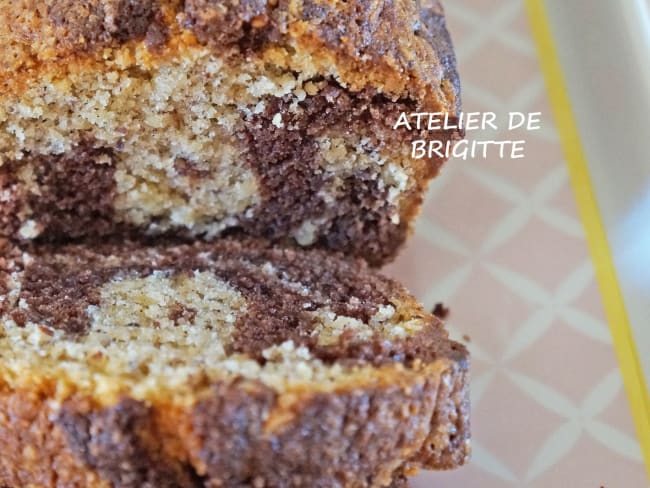 Cake marbré chocolat et noisettes