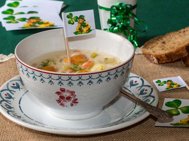 Chaudrée irlandaise aux légumes, crevettes cabillaud et haddock