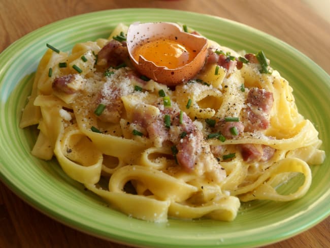 Tagliatelles à la crème façon carbonara