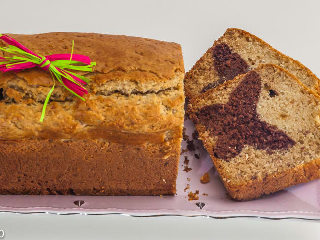 Gâteau du matin printanier amande, vanille et chocolat