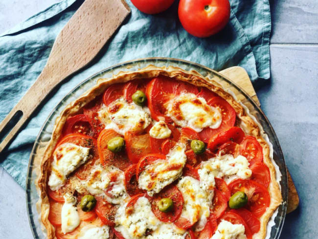 Tarte feuilletée au thon tomate burrata