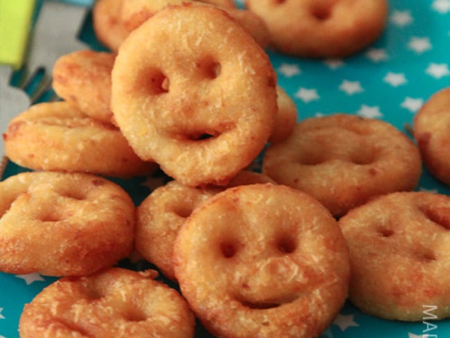 Pommes de terre frites sourires 