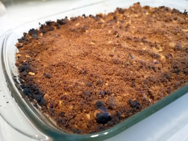 Crumble poire chocolat et noisette