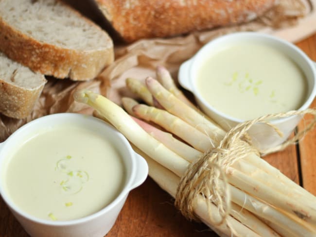 Velouté d'asperges blanches ultra crémeux