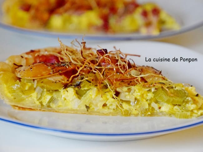 Tarte aux blancs et racines de poireaux et champignons