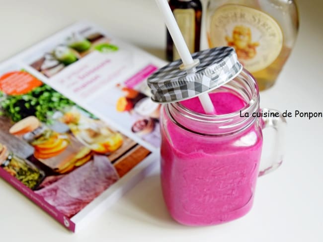 Smoothie betterave rouge et framboise, vegan