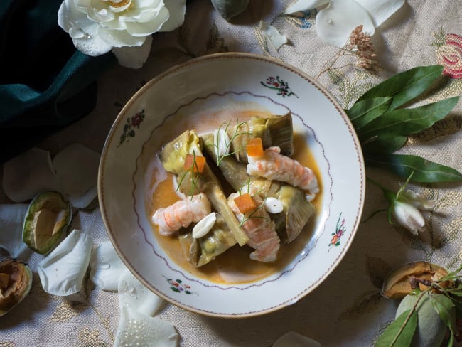 Barigoule d’artichauts aux langoustines, boutargue et amandes