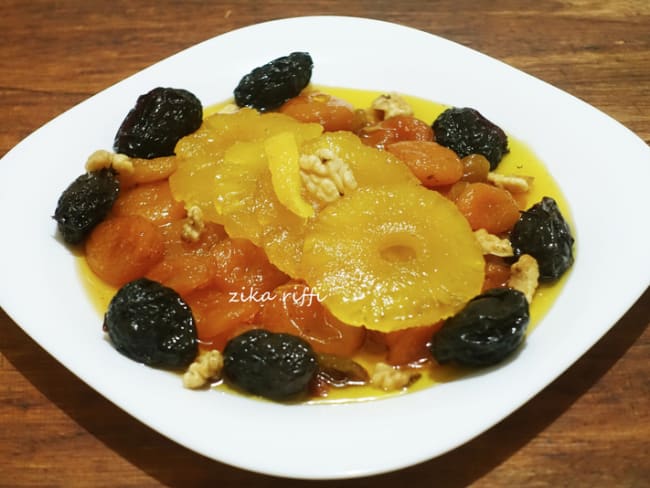 Tajine sucré salé ananas abricots et pruneaux