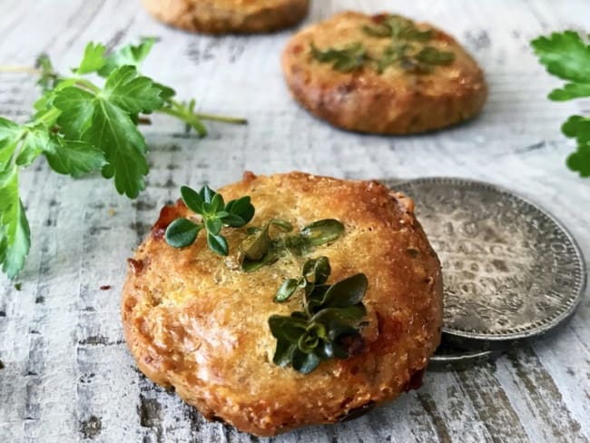 Sablés au comté et aux herbes