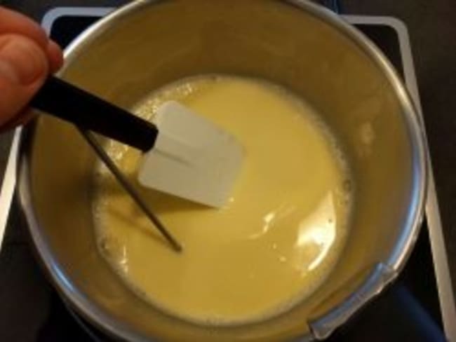 Crème anglaise traditionnelle