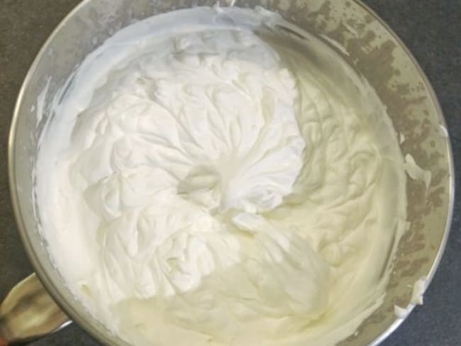 Crème au beurre pour bûches