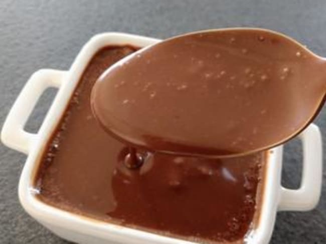 Sauce au chocolat facile