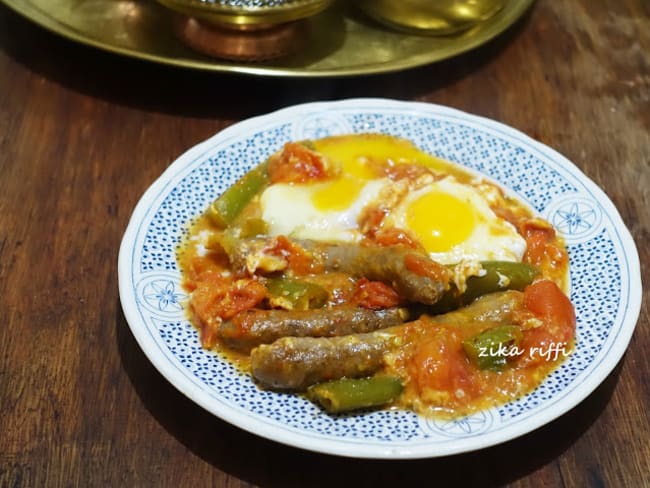 CHAKCHOUKA BÔNOISE BEL MERGUEZ-RATATOUILLE ET MERGUEZ