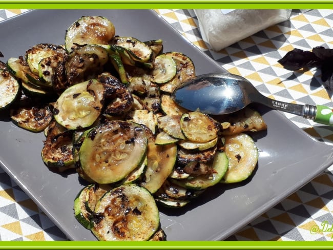 Courgettes au basilic à la plancha