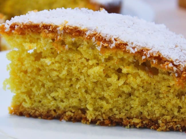 Gâteau Moelleux à la Noix de Coco