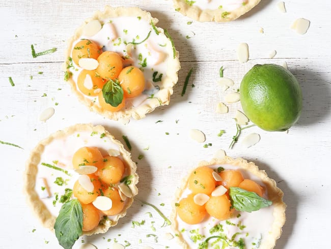 Tartelettes melon et yaourt brassé aux fruits jaunes