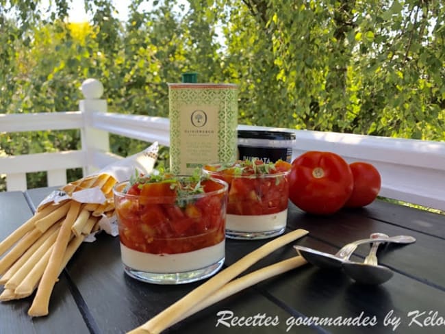 Verrine caprese mousse de mozzarella, tomates et basilic