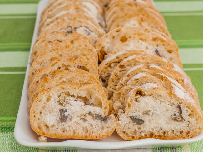 Baguette farcie aux légumes, ricotta et parmesan 