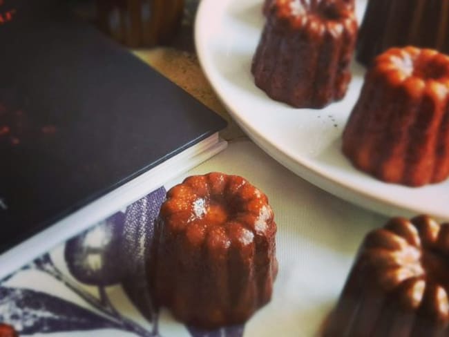 Canelé Bordelais (ou cannelé)